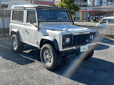 Mossガレージの中古車買取実績｜ランドローバー ディフェンダー｜東京都杉並区のお客様｜1998(平成10)年12月登録｜走行距離92,589km