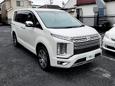 Mossガレージの中古車買取実績｜三菱 デリカD:5 P｜東京都豊島区のお客様｜2019(平成31)3月登録｜走行距離11,894km