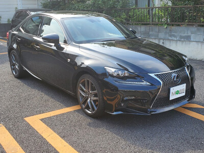 Mossガレージの中古車買取実績｜レクサス IS300h｜東京都世田谷区のお客様｜2014(平成26)年05月登録｜走行距離49,835km